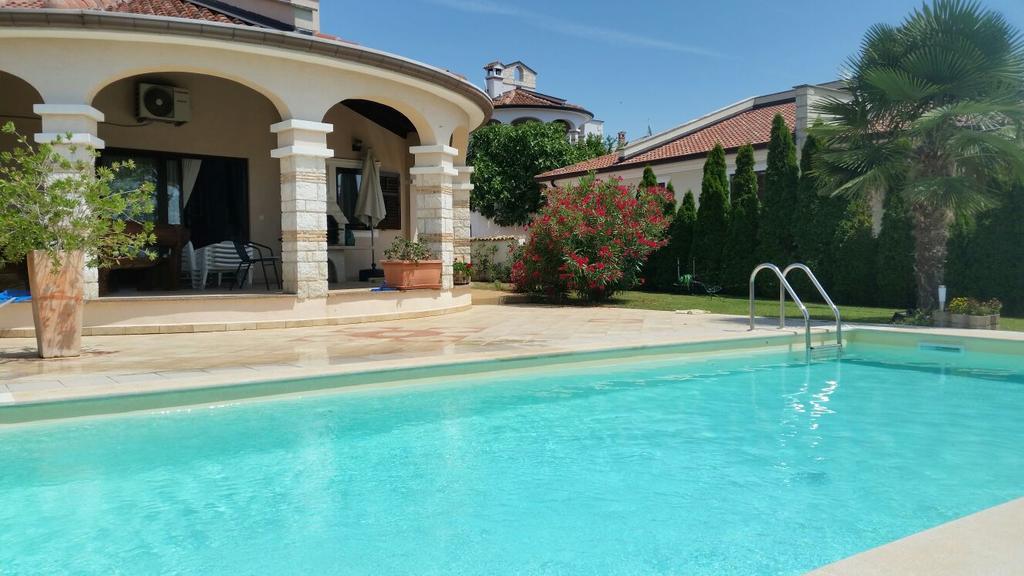 Villa Parenzo ポレッチ エクステリア 写真